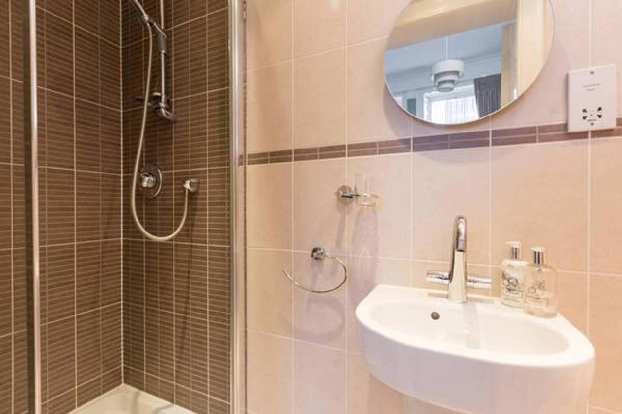 Altido Amazing Hanover St Apt In City Centre 2Br, 2Bath Edimburgo Exterior foto